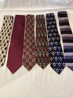 Men's Bundle of 6 Men’s Neckties 62” Preloved Silk